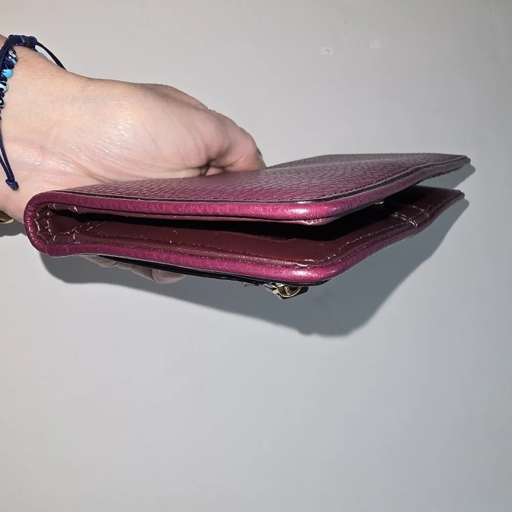 Kate Spade bifold wallet - Picture 2 of 15